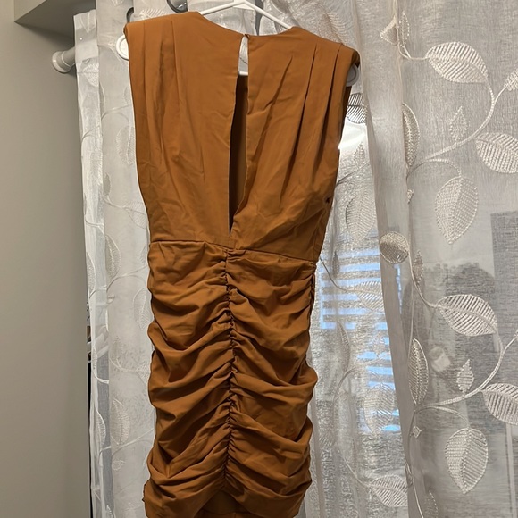 Zara draped detail dress with shoulder pad - Picture 4 of 5